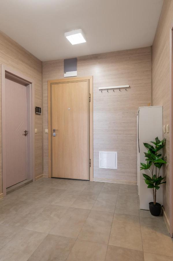 New Stylish 1-bedroom Flat In Business District Apartment *