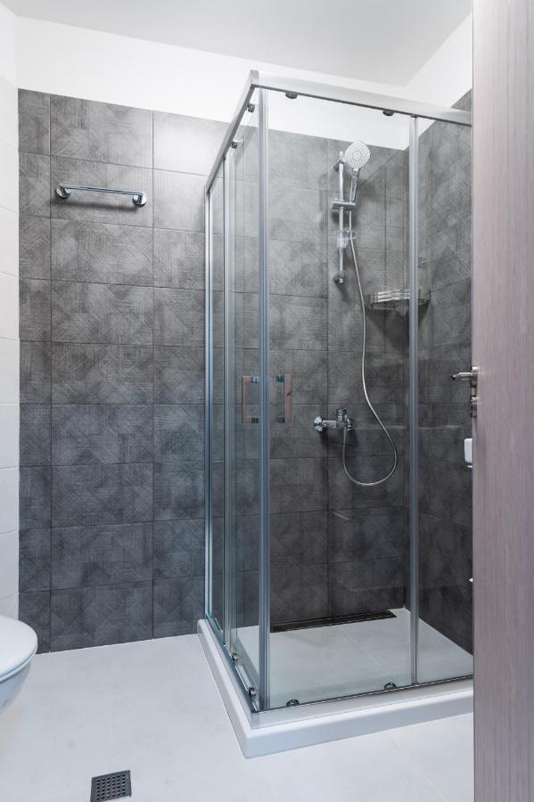 New Stylish 1-bedroom Flat In Business District * Sofia